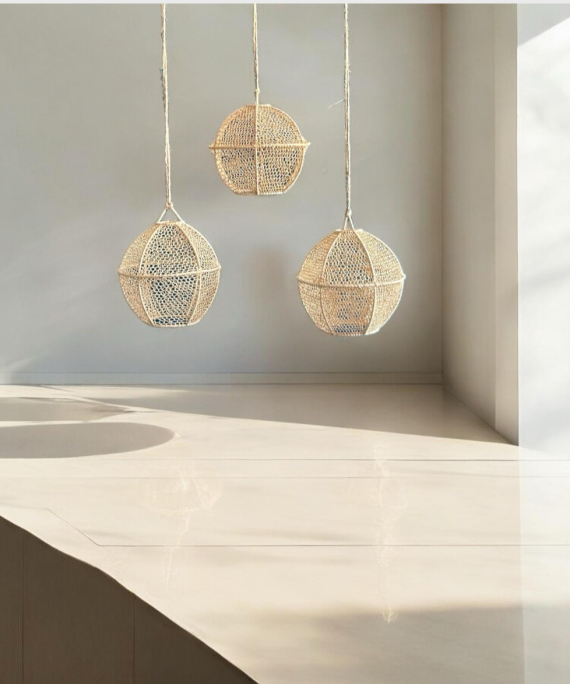 Suspension en raphia -Trio de boule (ou à l'unité)