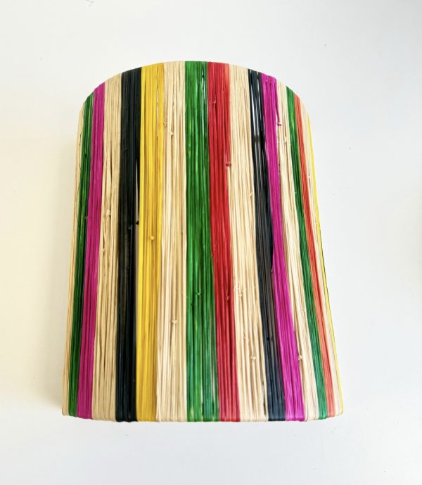 Applique murale en raphia multicolore – Image 3
