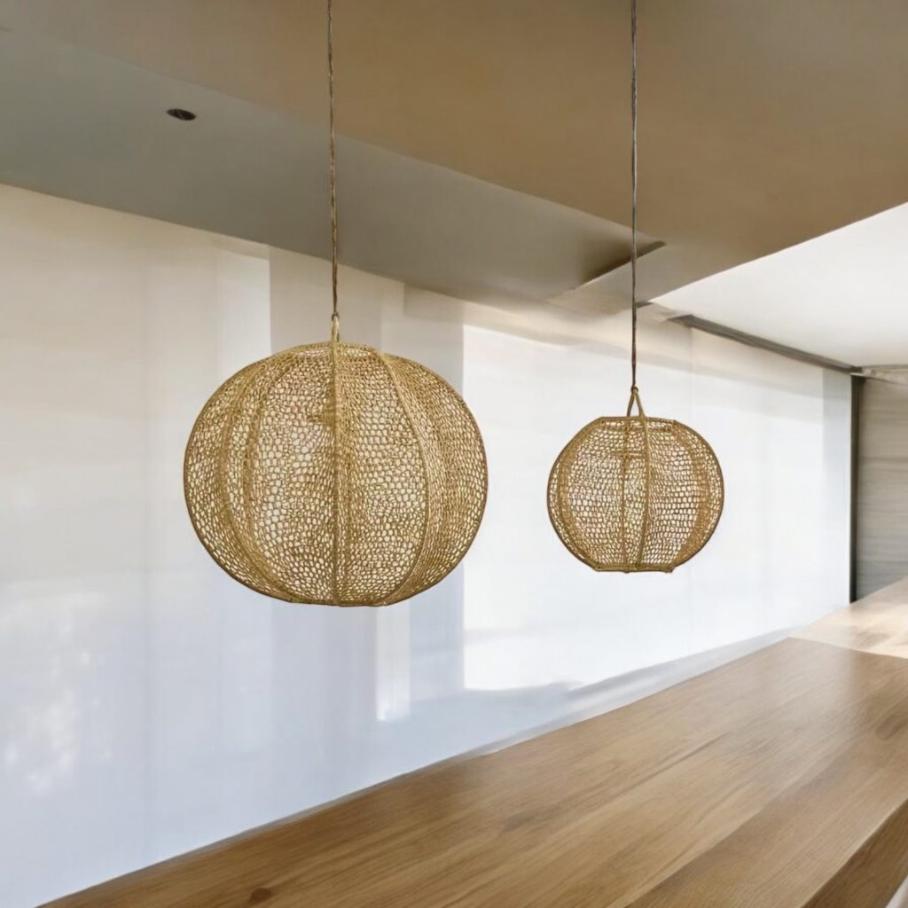 Suspension design de l’atelier Solina Home

